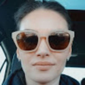 Meet your Posher, Dominika